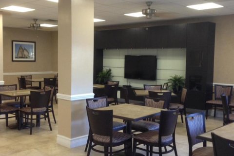 Condo in Pompano Beach, Florida, 1 bedroom  № 2250814 - photo 8