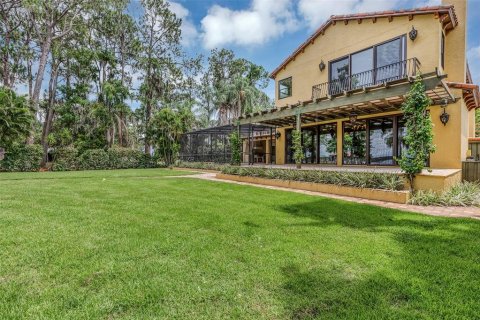 House in Orlando, Florida 5 bedrooms, 347.18 sq.m. № 1851324 - photo 10