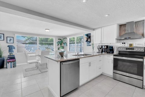 Casa en venta en Port Richey, Florida, 2 dormitorios, 116.5 m2 № 1910346 - foto 12