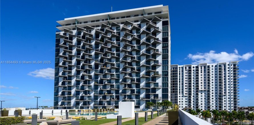 Condo à Doral, Floride, 1 chambre № 1872313