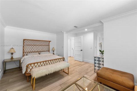Купить виллу или дом в Майами-Бич, Флорида 4 спальни, 291.71м2, № 2083916 - фото 18