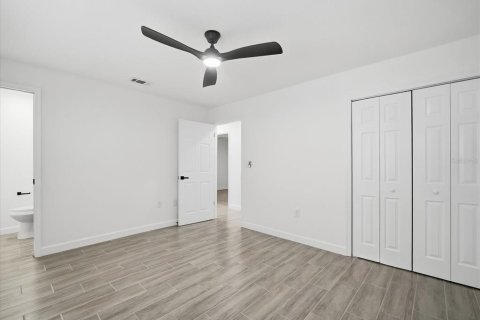 Casa en venta en Saint Petersburg, Florida, 4 dormitorios, 105.35 m2 № 2383565 - foto 7
