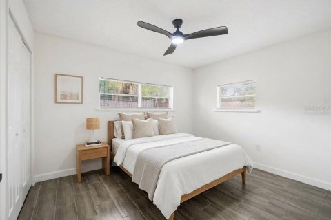 Casa en venta en Saint Petersburg, Florida, 4 dormitorios, 105.35 m2 № 2383565 - foto 5
