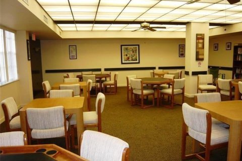 Condominio en venta en Pembroke Pines, Florida, 1 dormitorio, 70.61 m2 № 2252403 - foto 26