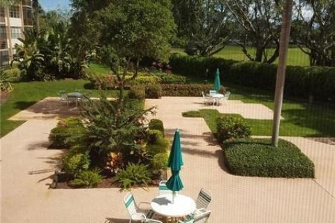 Condominio en venta en Pembroke Pines, Florida, 1 dormitorio, 70.61 m2 № 2252403 - foto 12