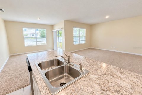 Villa ou maison à louer à Haines City, Floride: 3 chambres, 160.26 m2 № 2403381 - photo 10