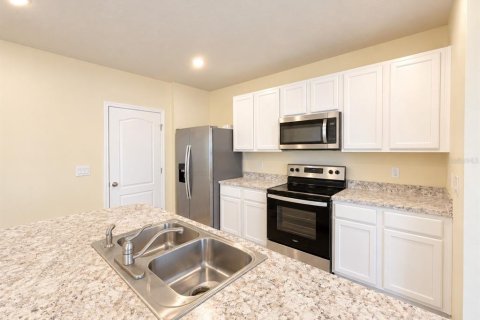 Villa ou maison à louer à Haines City, Floride: 3 chambres, 160.26 m2 № 2403381 - photo 7