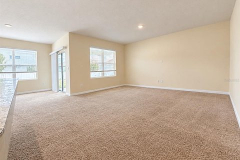 Villa ou maison à louer à Haines City, Floride: 3 chambres, 160.26 m2 № 2403381 - photo 5