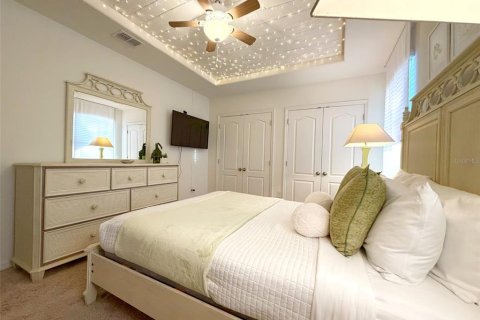 Townhouse in Davenport, Florida 5 bedrooms, 228.54 sq.m. № 2391315 - photo 9