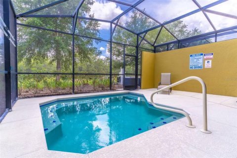 Townhouse in Davenport, Florida 5 bedrooms, 228.54 sq.m. № 2391315 - photo 3