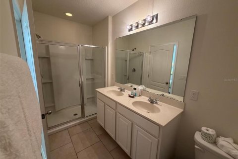 Townhouse in Davenport, Florida 5 bedrooms, 228.54 sq.m. № 2391315 - photo 21