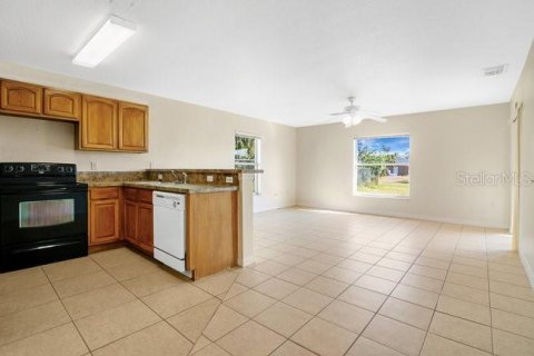 Immobilier commercial à vendre à Kissimmee, Floride: 308.62 m2 № 1521497 - photo 8
