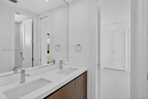 Adosado en venta en Dania Beach, Florida, 3 dormitorios, 189.52 m2 № 2085338 - foto 25