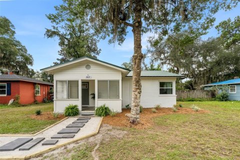 House in Gainesville, Florida 2 bedrooms, 80.92 sq.m. № 2308993