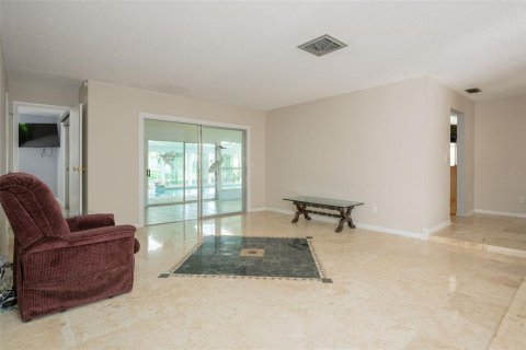 House in Palm Coast, Florida 3 bedrooms, 125.42 sq.m. № 2236058 - photo 4