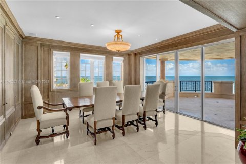 Copropriété à vendre à Miami Beach, Floride: 4 chambres, 357.58 m2 № 1861571 - photo 9