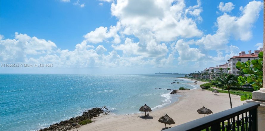 Condo à Miami Beach, Floride, 4 chambres № 1861571