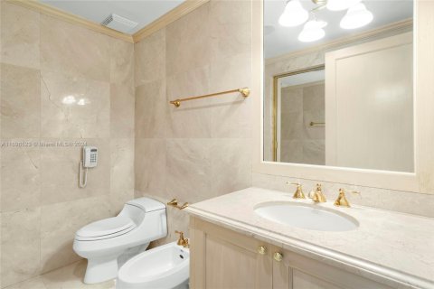 Copropriété à vendre à Miami Beach, Floride: 4 chambres, 357.58 m2 № 1861571 - photo 25