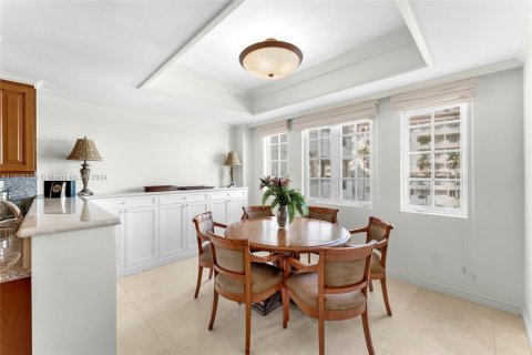 Copropriété à vendre à Miami Beach, Floride: 4 chambres, 357.58 m2 № 1861571 - photo 17