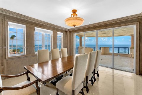 Copropriété à vendre à Miami Beach, Floride: 4 chambres, 357.58 m2 № 1861571 - photo 8