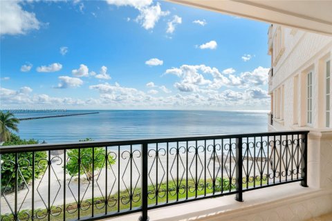 Copropriété à vendre à Miami Beach, Floride: 4 chambres, 357.58 m2 № 1861571 - photo 28