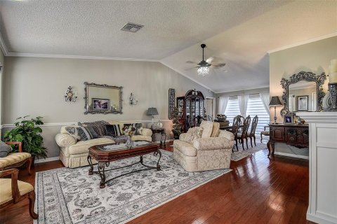 House in Hudson, Florida 3 bedrooms, 174.47 sq.m. № 2289593 - photo 6