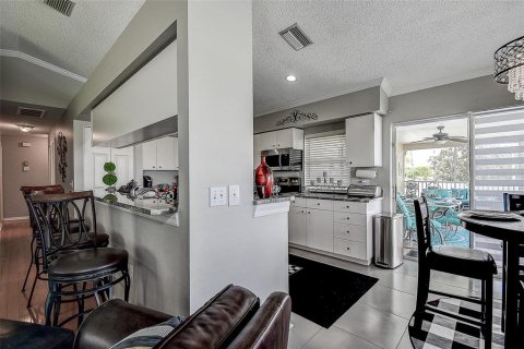 House in Hudson, Florida 3 bedrooms, 174.47 sq.m. № 2289593 - photo 17