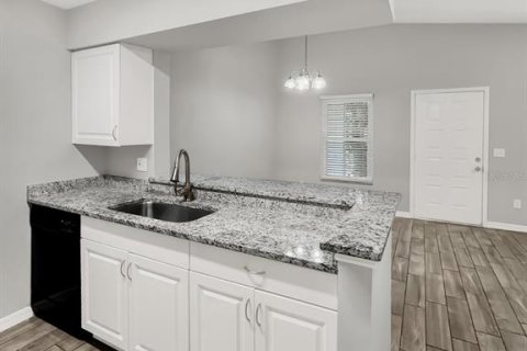 Condominio en venta en Sanford, Florida, 2 dormitorios, 84.73 m2 № 1533692 - foto 8