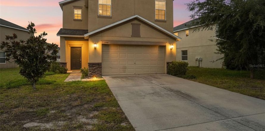 Casa en Hudson, Florida 3 dormitorios, 218.51 m2 № 2403373