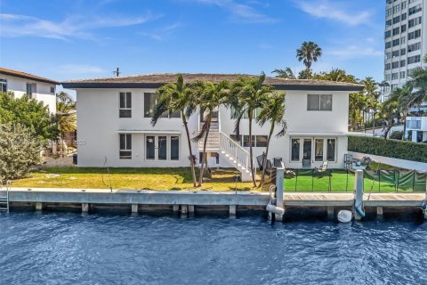 Copropriété à louer à North Miami, Floride: 2 chambres, 666.11 m2 № 1777707 - photo 30