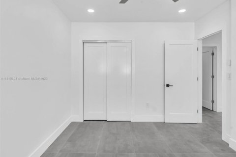 Copropriété à louer à North Miami, Floride: 2 chambres, 666.11 m2 № 1777707 - photo 22