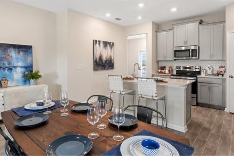 Casa en venta en Clermont, Florida, 4 dormitorios, 187.94 m2 № 1909608 - foto 5