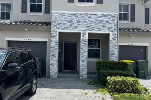 Touwnhouse à Homestead, Floride 4 chambres, 169.08 m2 № 2071699