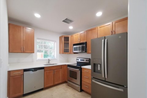 Villa ou maison à louer à Orlando, Floride: 3 chambres, 112.78 m2 № 2110052 - photo 9