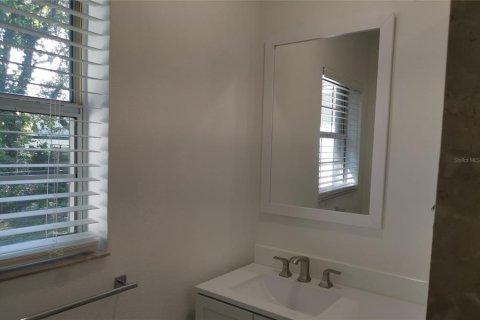 Villa ou maison à louer à Orlando, Floride: 3 chambres, 112.78 m2 № 2110052 - photo 10