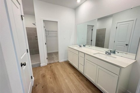 Villa ou maison à louer à Clermont, Floride: 4 chambres, 202.06 m2 № 2399253 - photo 28