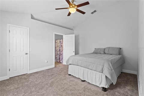 House in Poinciana, Florida 3 bedrooms, 127.09 sq.m. № 1783259 - photo 5