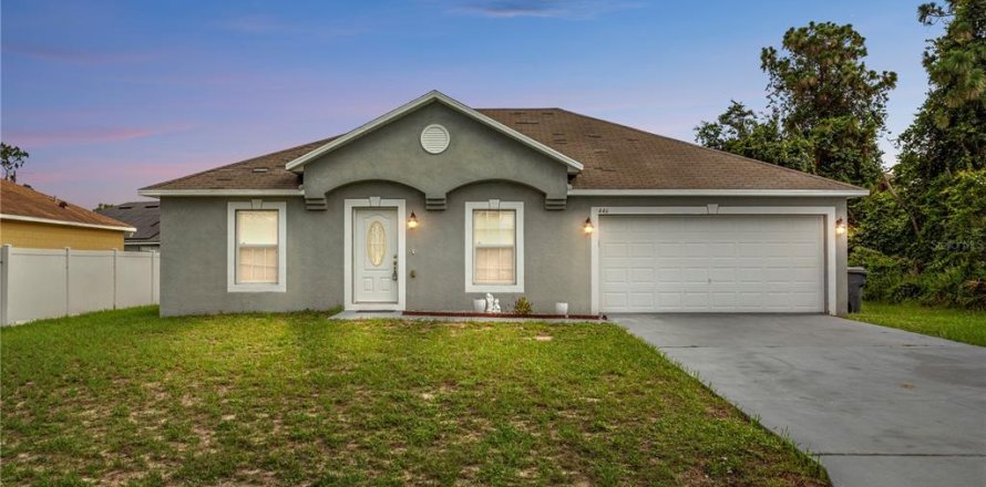 House in Poinciana, Florida 3 bedrooms, 127.09 sq.m. № 1783259