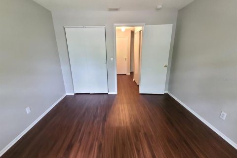 Condo in Brandon, Florida, 2 bedrooms № 2122410 - photo 16