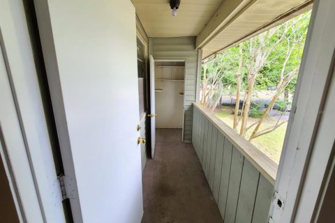 Condo in Brandon, Florida, 2 bedrooms № 2122410 - photo 20