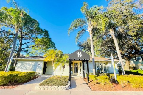 Condo in Brandon, Florida, 2 bedrooms № 2122410 - photo 21