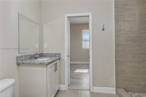 Adosado en alquiler en Miami, Florida, 3 dormitorios, 156.08 m2 № 1943303 - foto 22