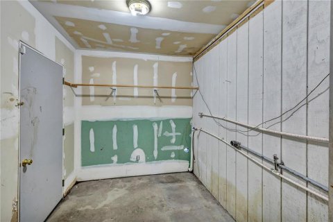 Villa ou maison à vendre à Tampa, Floride: 2 chambres, 121.14 m2 № 1854014 - photo 8