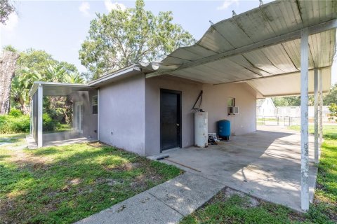 Villa ou maison à vendre à Tampa, Floride: 2 chambres, 121.14 m2 № 1854014 - photo 21