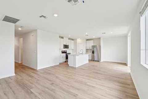 Casa en venta en Parrish, Florida, 4 dormitorios, 221.76 m2 № 2212428 - foto 2