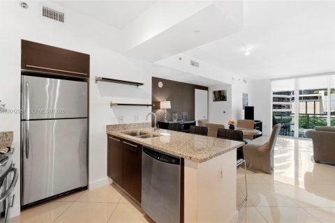 Copropriété à vendre à Miami, Floride: 1 chambre, 65.4 m2 № 2076328 - photo 4