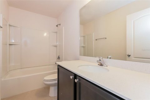 Casa en alquiler en Lakeland, Florida, 4 dormitorios, 174.66 m2 № 1908882 - foto 13