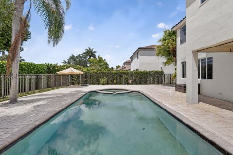 Casa en venta en Weston, Florida, 4 dormitorios, 216.18 m2 № 2066912 - foto 28