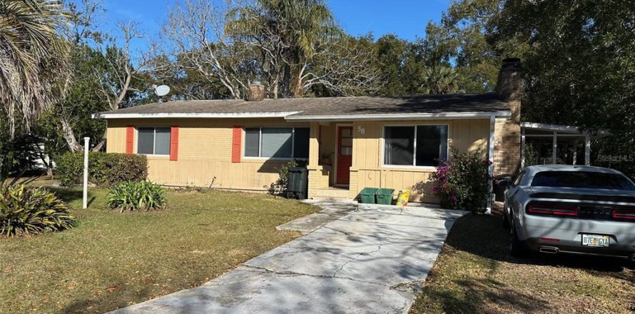 Commercial property in DeBary, Florida 157.19 sq.m. № 1722811