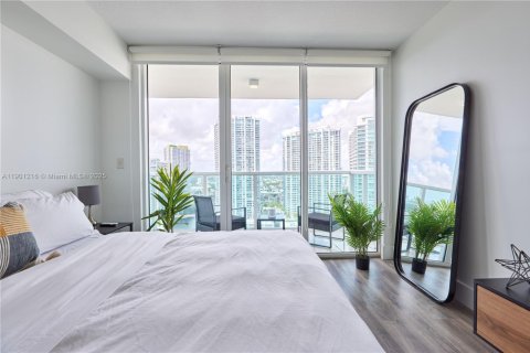 Снять в аренду кондоминиум в Майами, Флорида 2 спальни, 103.77м2, № 1951443 - фото 7